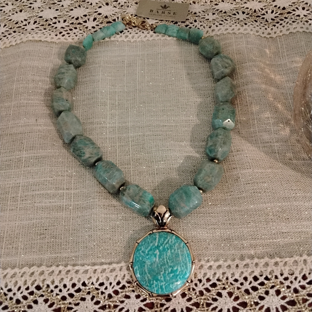 Beautiful Statement Piece Barse Genuine Stones and Gold Necklace - Picture 8 of 9
